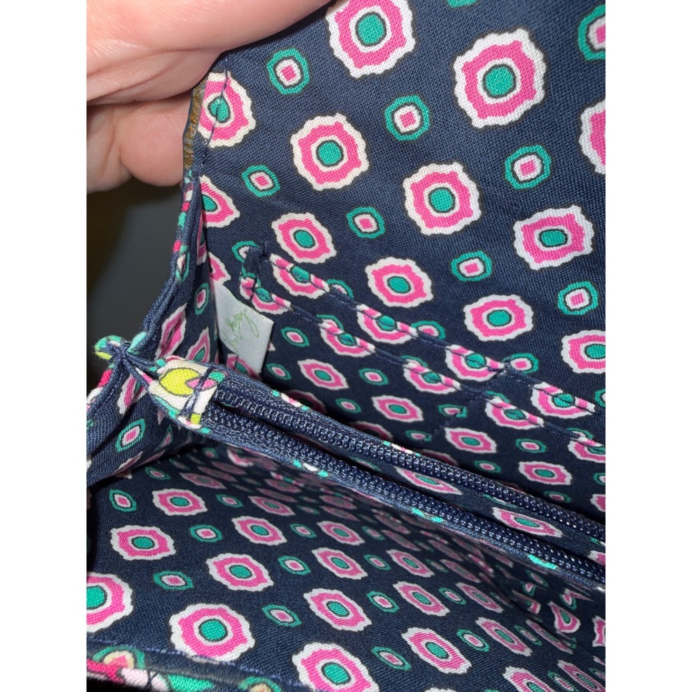 Vera Bradley Quilted Paisley Crossbody Bag Navy Pink Floral Turn Lock Purse - Picture 6 of 6